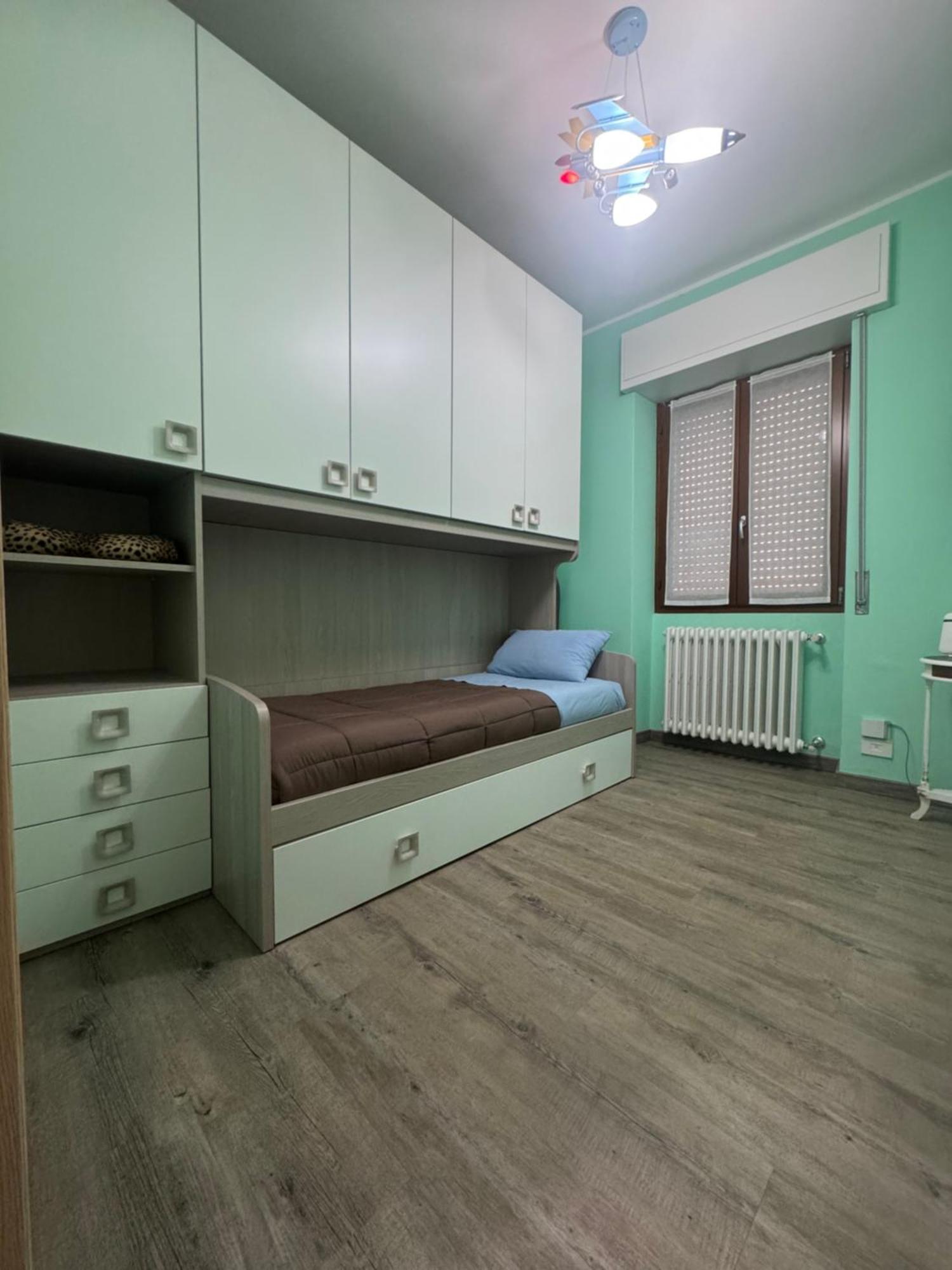Casa Alessio - Elegante Appartamento Nel Cuore Di Cesano Maderno Esterno foto